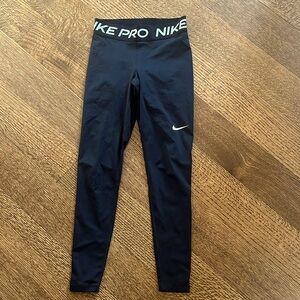 Women’s Nike Pro Spandex Leggings